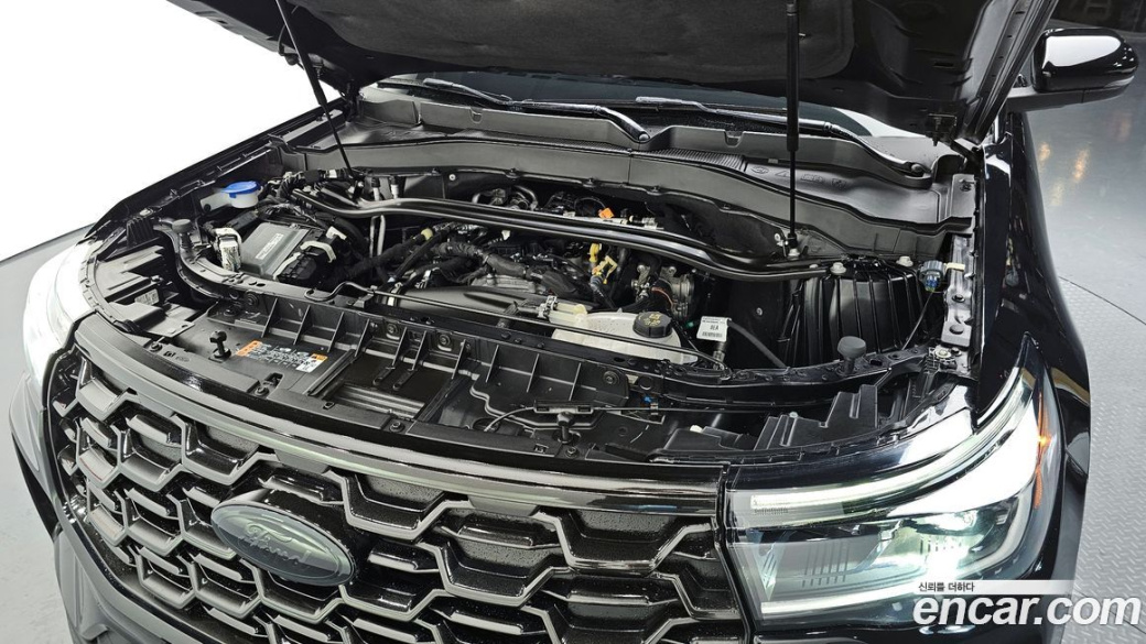Ford Explorer 2.3 Platinum 4WD, 2025