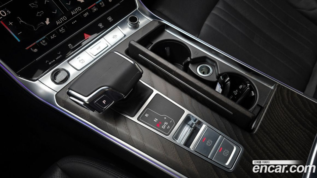 Audi A6 45 TFSI Premium, 2021