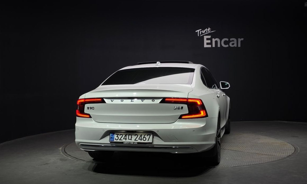Volvo S90 B6 AWD Ultra Bright, 2023