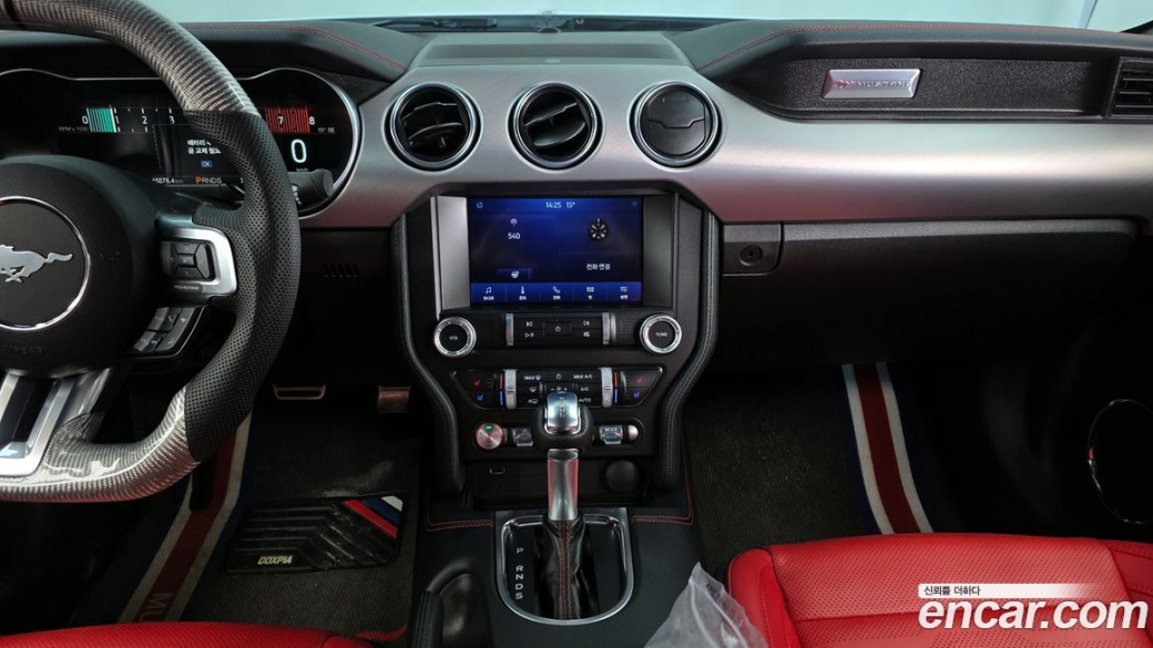 Ford Mustang Coupe, 2023