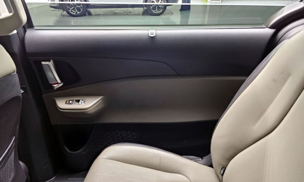 Kia Carnival 9-Seater Noblesse, 2025