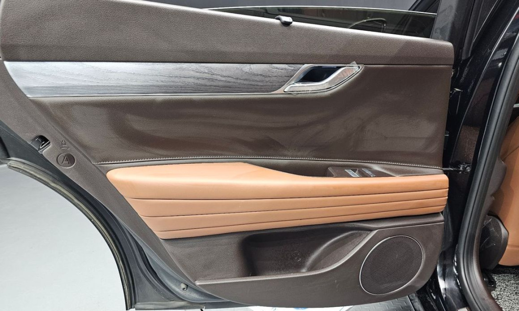 Genesis G80 Gasoline 2.5 Turbo AWD, 2023