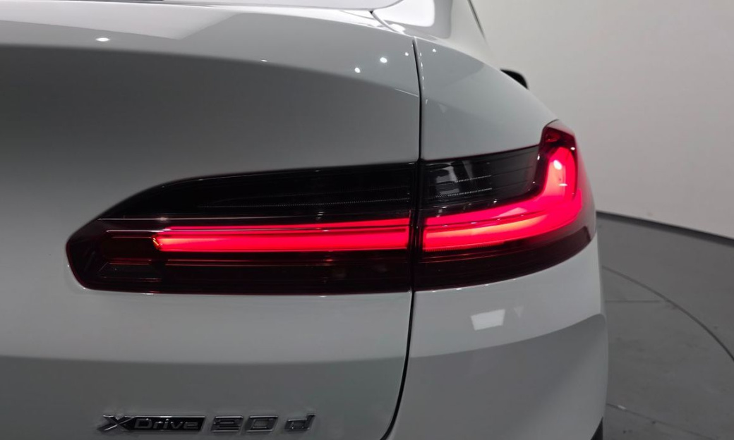 BMW X4 xDrive20d M Sport, 2022