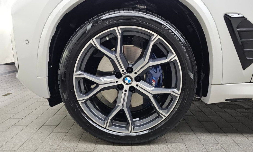 BMW X5 xDrive 40i M Sport, 2025
