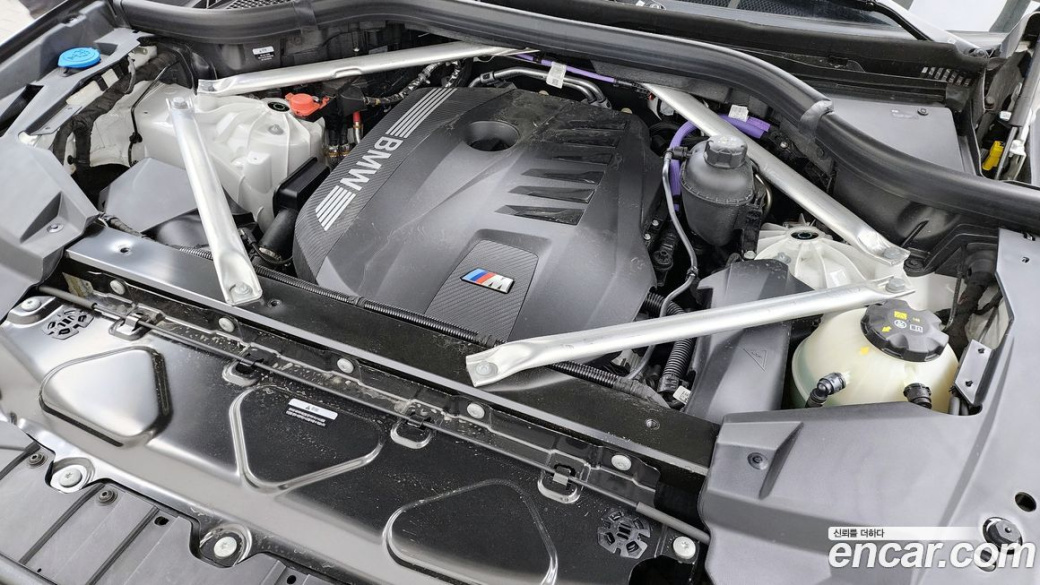 BMW X6 xDrive40i M Sport, 2025