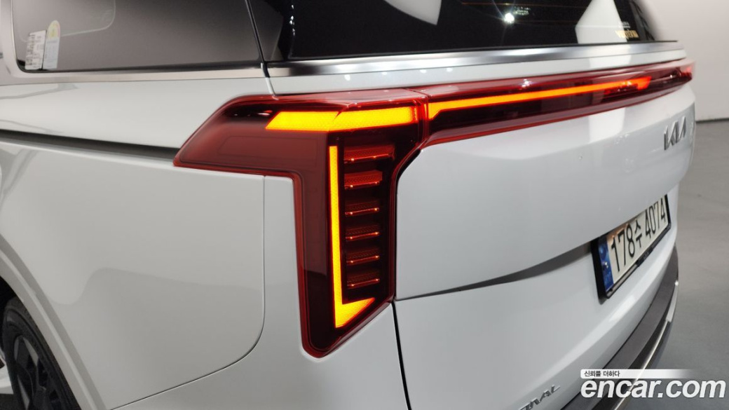 Kia Carnival 9-Seater Noblesse, 2025