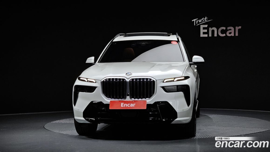 BMW X7 xDrive 40i M Sport 7STR, 2025