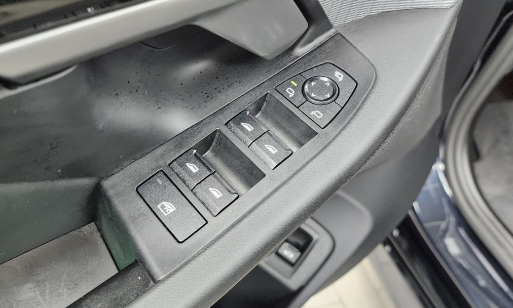 BMW 5-Series 520i M Sport, 2024