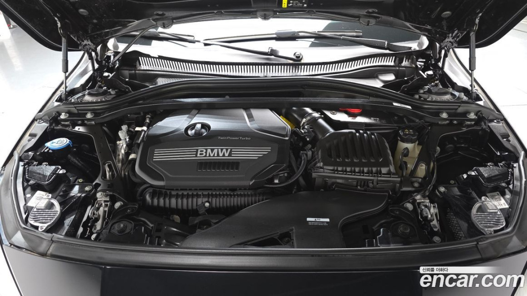 BMW 1-Series 120i M Sports, 2024