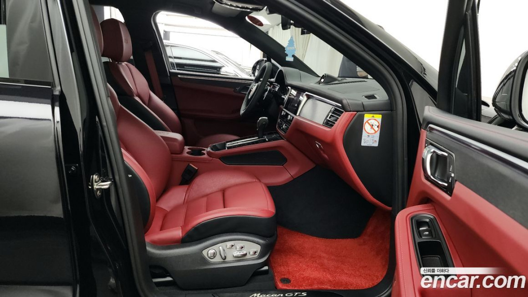 Porsche Macan 2.9 GTS, 2022