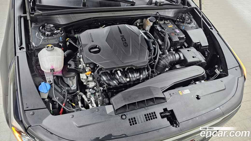 Kia K8 2.5 Gasoline 2WD, 2025