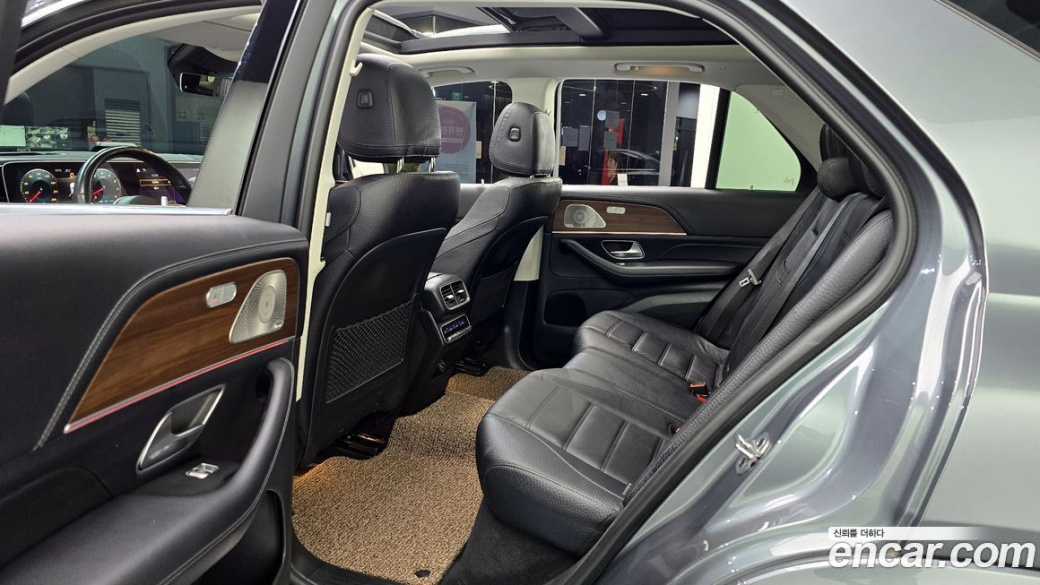 Mercedes-Benz GLE-Class GLE450 4MATIC, 2021