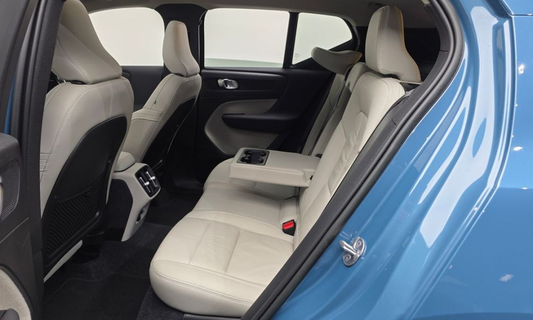 Volvo XC40 B4 Ultimate Bright, 2023
