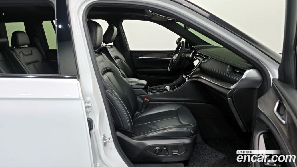 Jeep Cherokee L 3.6 Overland, 2021