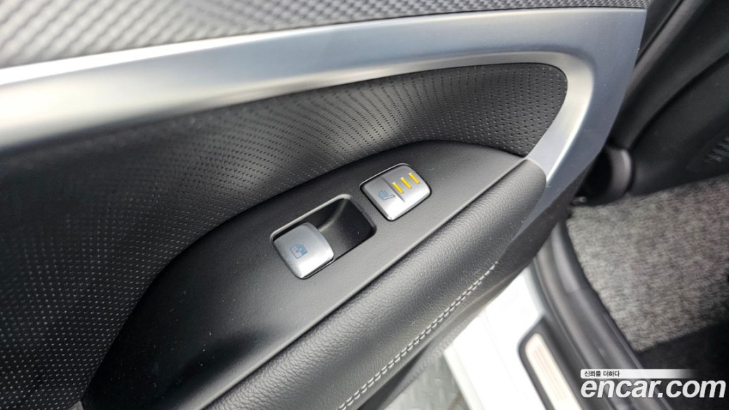 Genesis G70 Gasoline 2.0T 2WD, 2023