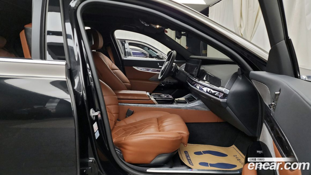 BMW 7-Series 740i xDrive M Sport, 2024