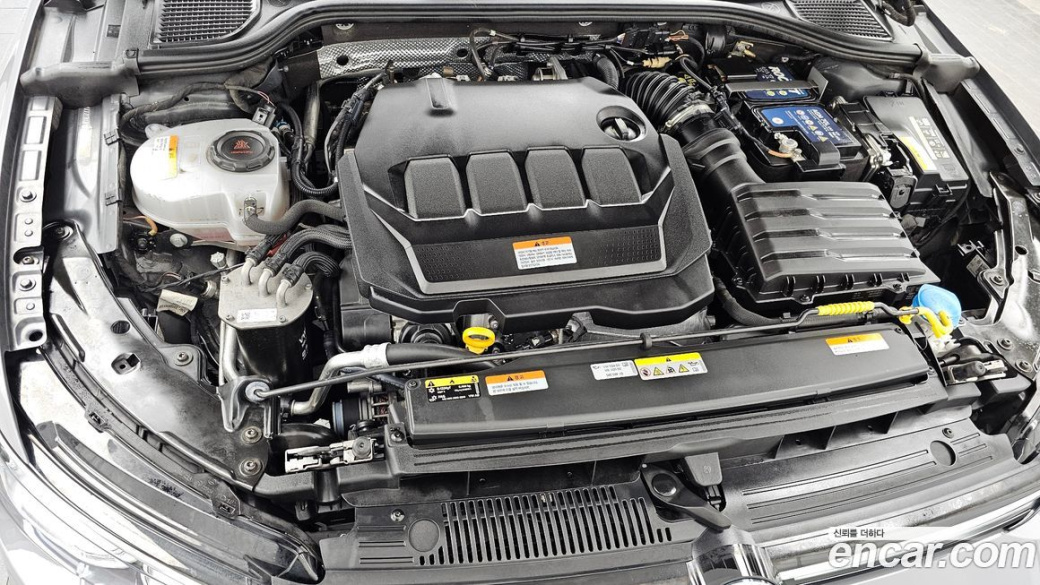 Volkswagen Golf 2.0 TDI Prestige, 2023
