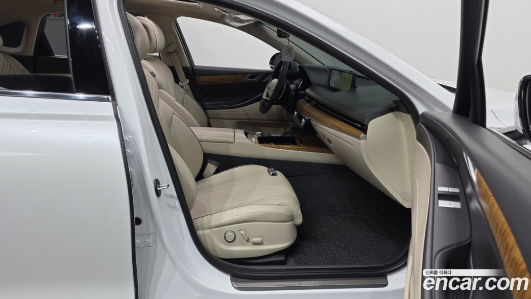 Genesis G80 Gasoline 2.5 Turbo 2WD, 2022