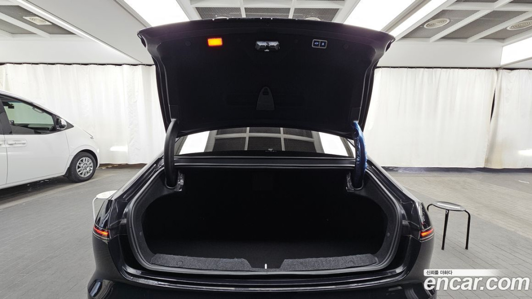 Hyundai Grandeur 2,5 Gasoline 2WD, 2025