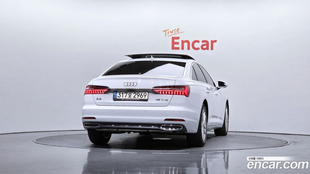 Audi A6 45 TFSI, 2023