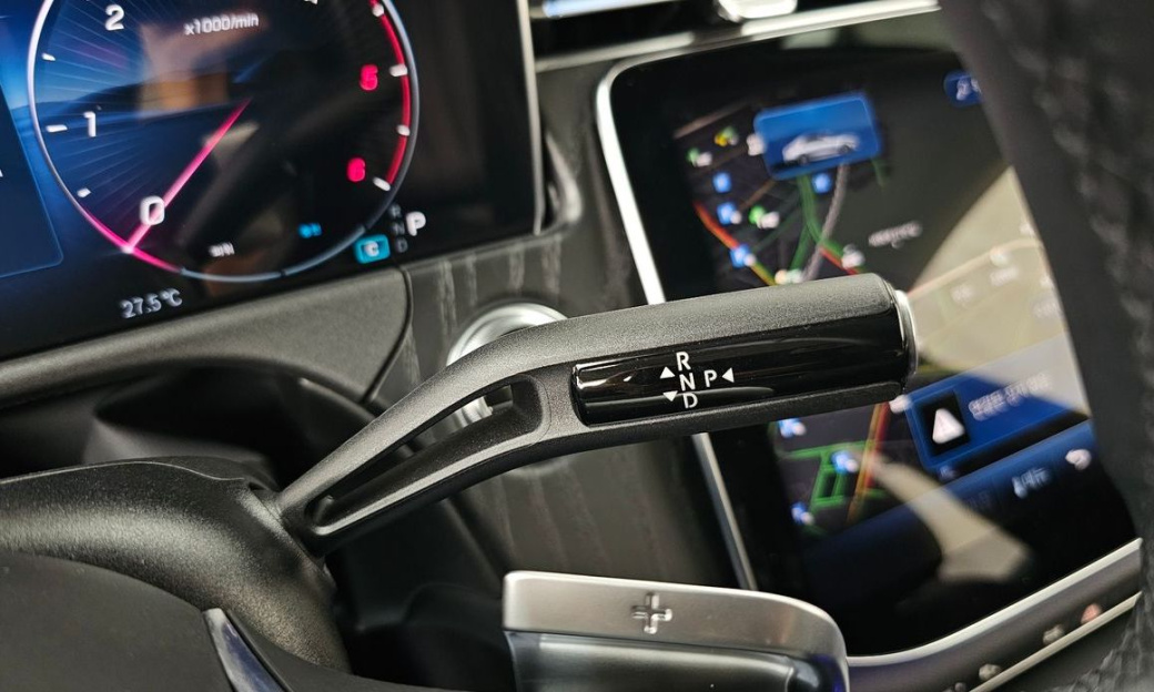 Mercedes-Benz E-Class E220d 4MATIC Exclusive, 2024