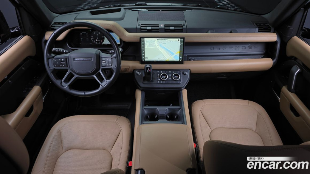Land Rover Defender 110 D300 X-Dynamic HSE, 2025
