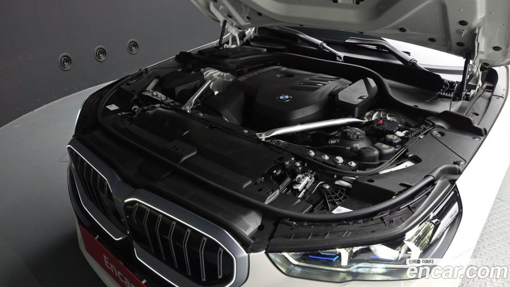 BMW 5-Series 530i xDrive M Sport, 2024