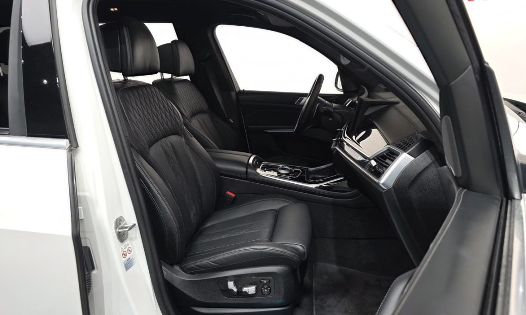 BMW X7 xDrive 40i M Sport 6STR, 2024