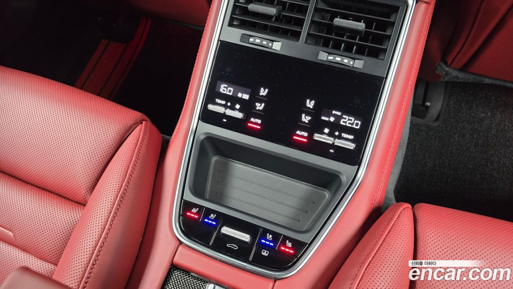 Porsche Panamera 4.0 GTS, 2024