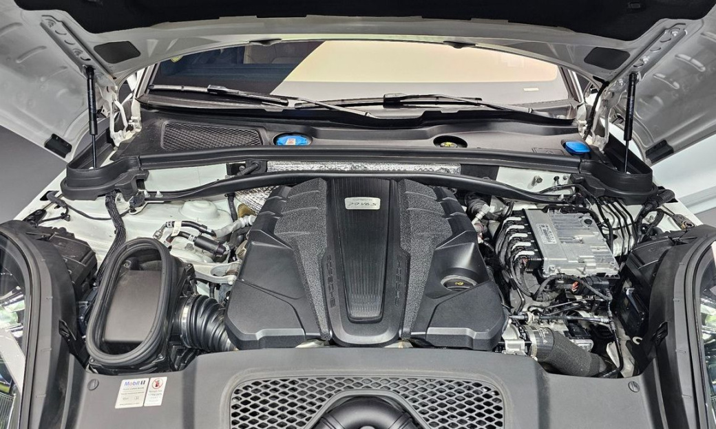 Porsche Macan 2.9 S, 2022