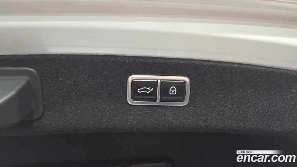 Genesis G80 Gasoline 2.5 Turbo AWD, 2025