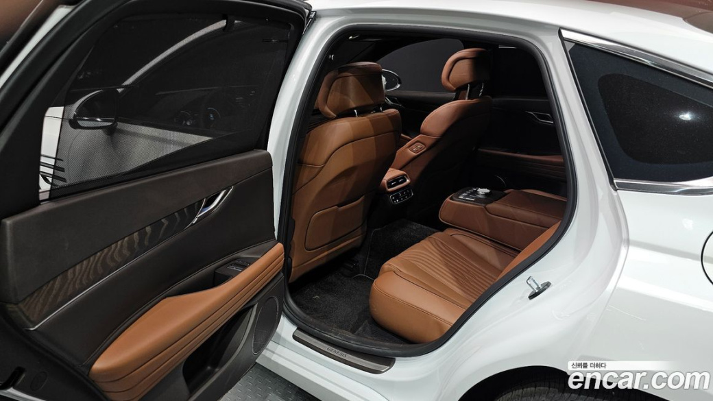Genesis G80 Gasoline 2.5 Turbo AWD, 2024