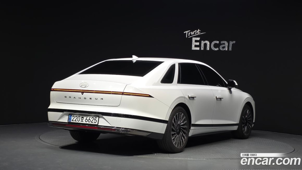 Hyundai Grandeur 2,5 Gasoline 2WD, 2023