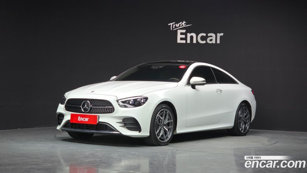 Mercedes-Benz E-Class E300d 4MATIC Coupe, 2022