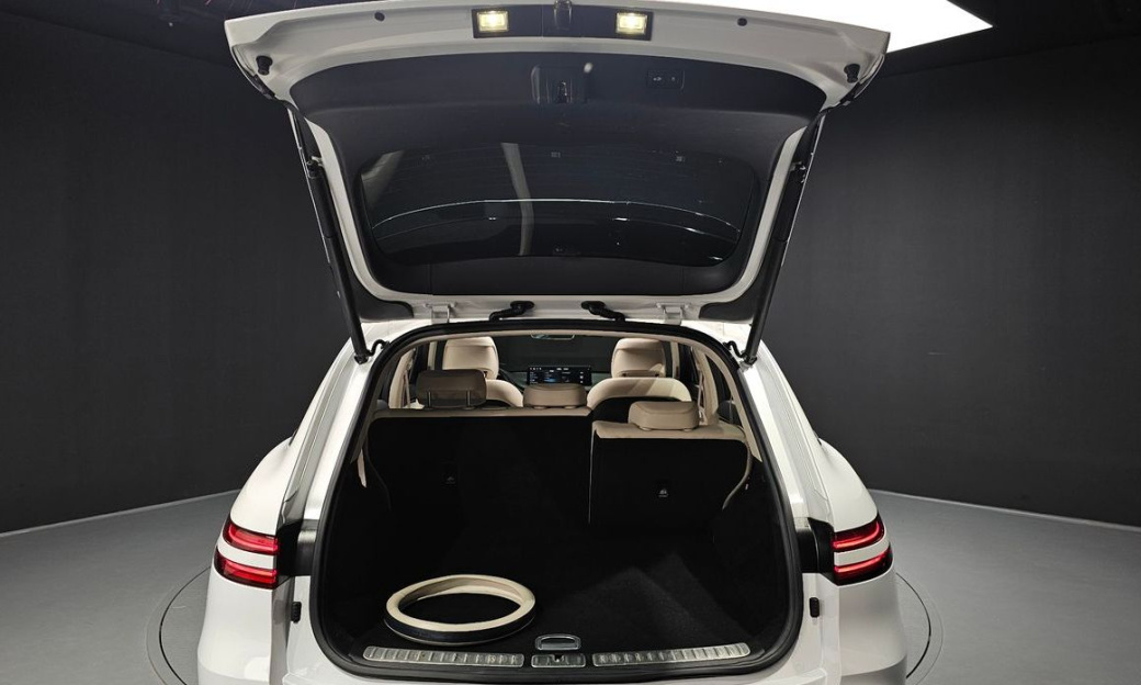 Genesis GV70 2.5T Gasoline AWD, 2023