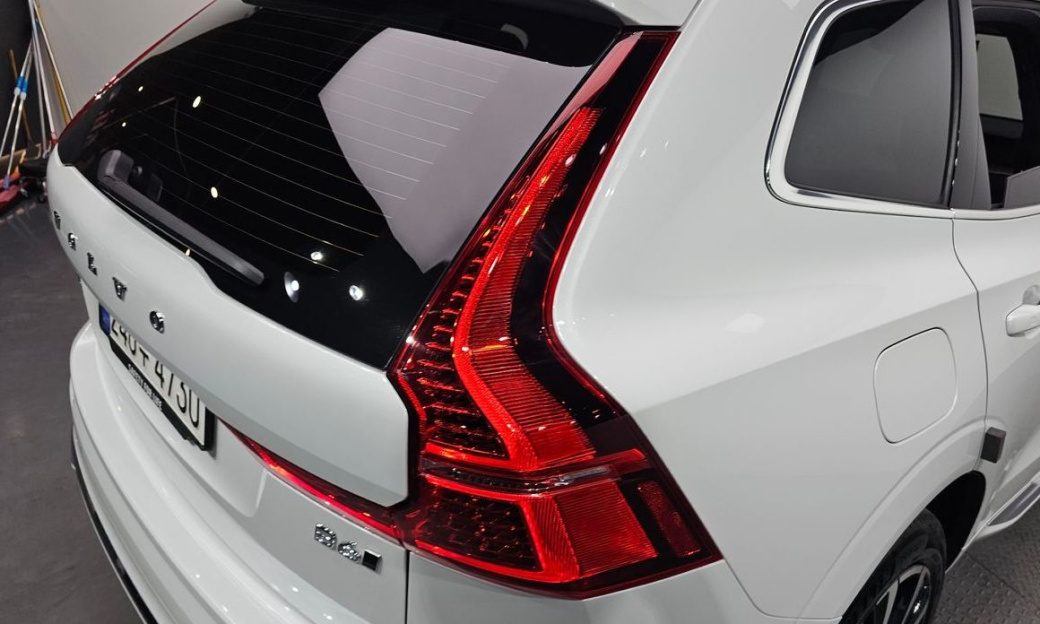 Volvo XC60 B6 Ultimate Bright, 2023