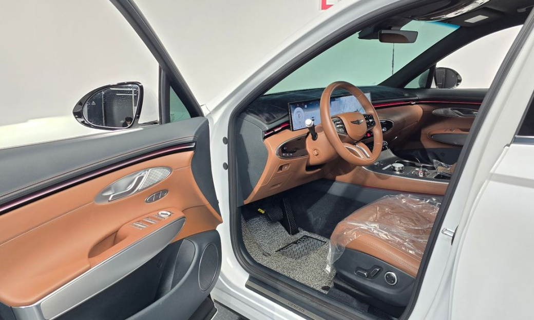 Genesis GV70 2.5T Gasoline 2WD, 2025