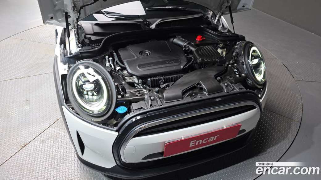 Mini Cooper Classic, 2023