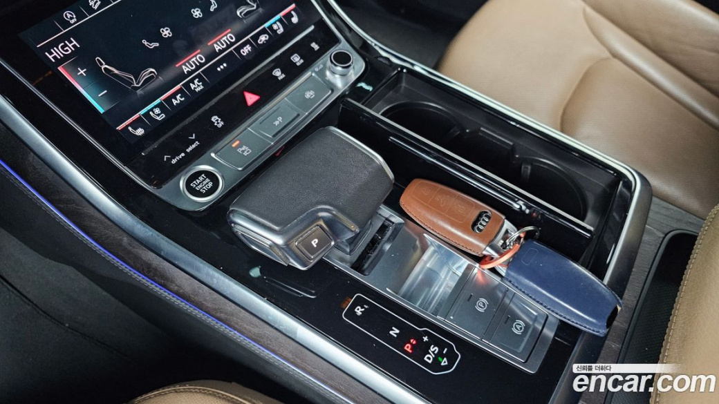 Audi Q8 45 TDI Quattro Premium, 2023