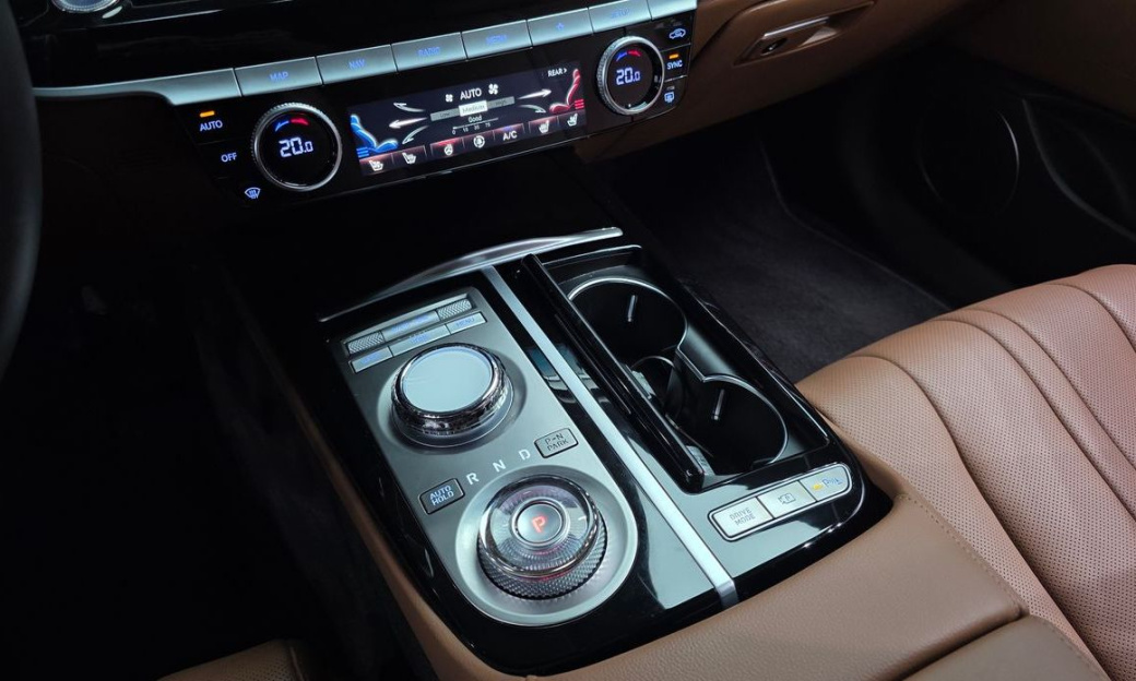 Genesis G80 Gasoline 2.5 Turbo AWD, 2024