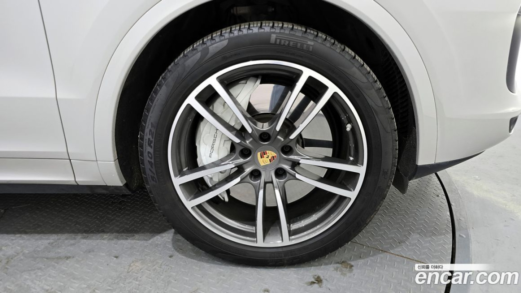 Porsche Cayenne 4.0 Turbo, 2022