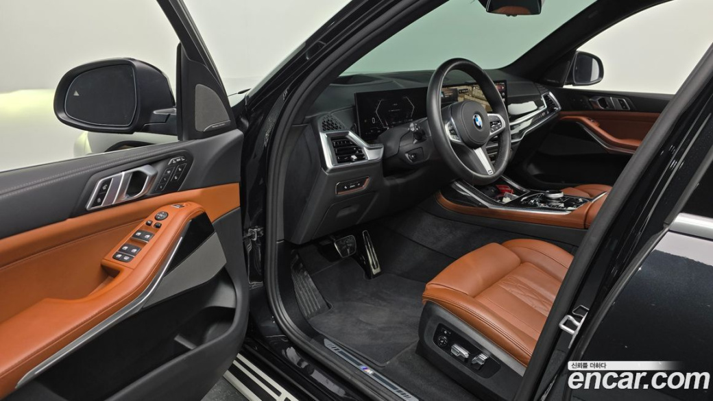 BMW X7 xDrive 40d M Sport 7 STR, 2025