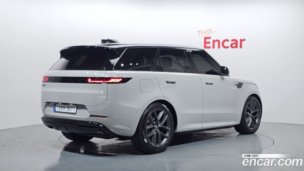 Land Rover Range Rover Sport D300 HSE Dynamic, 2024