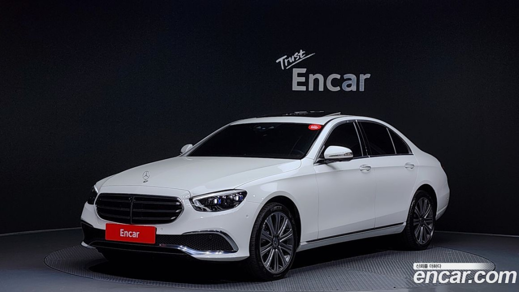 Mercedes-Benz E-Class E350 4MATIC Exclusive, 2023