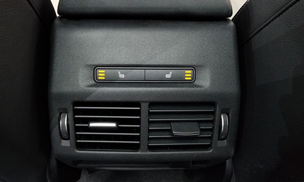 Land Rover Discovery Sport P250 Dynamic SE, 2025