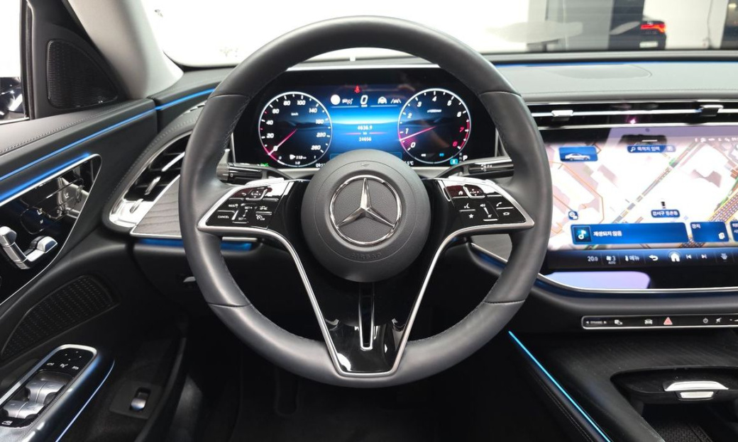 Mercedes-Benz E-Class E200 Avantgarde, 2024
