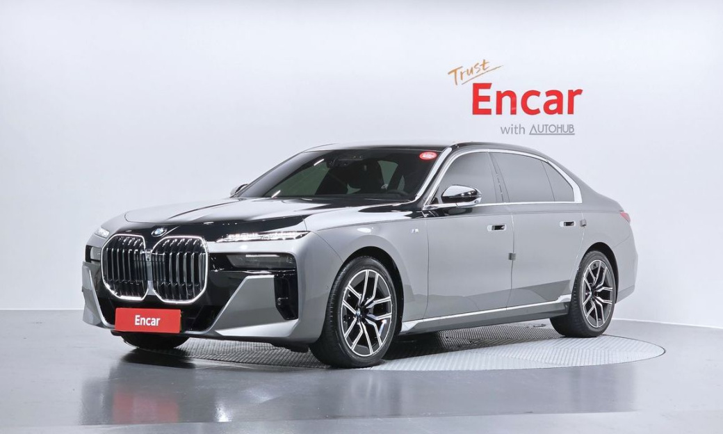 BMW 7-Series 740d xDrive M Sport, 2025