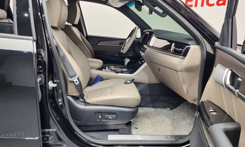 Kia Mohave Diesel 3.0 4WD 7-Seater, 2022