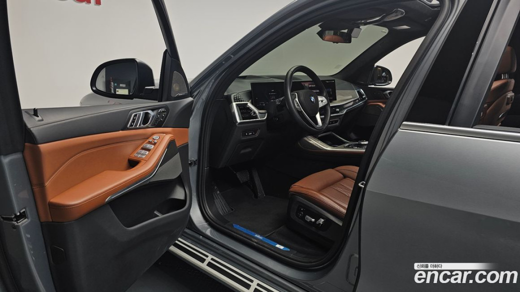 BMW X7 xDrive 40d Design Pure Excellence 7-Seater, 2024