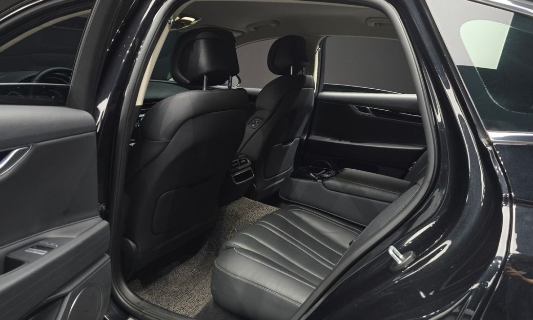 Genesis G80 Gasoline 2.5 Turbo AWD, 2023